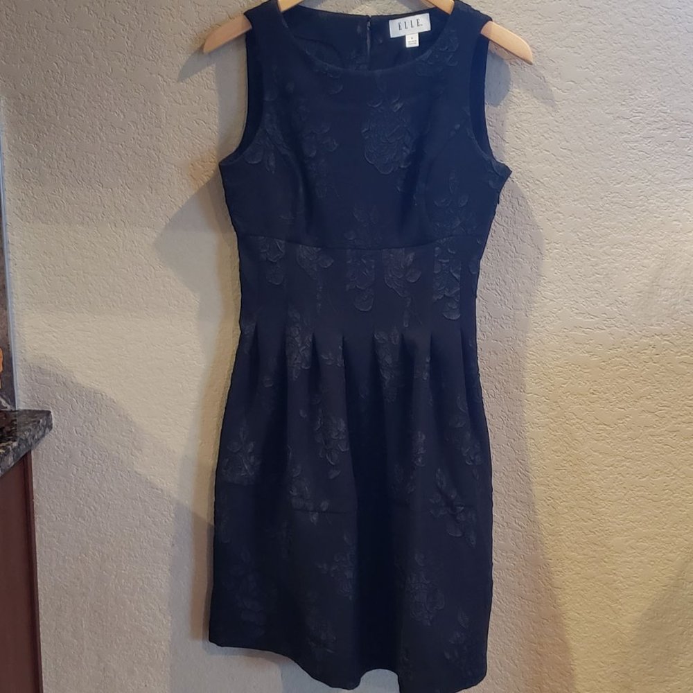 Elle Black Dress